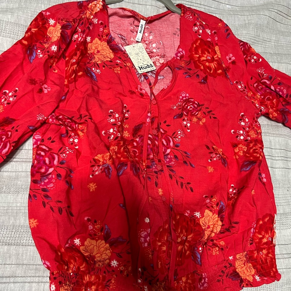 Mudd top. Beautiful print